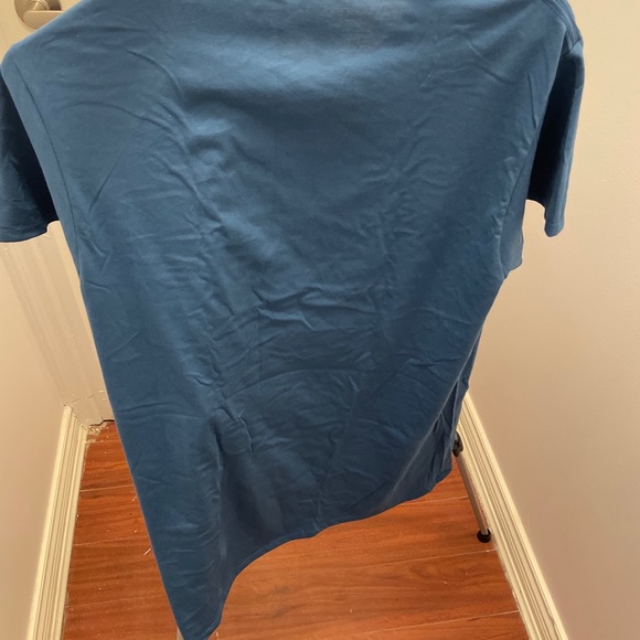 Light blue - Picture 3 of 5